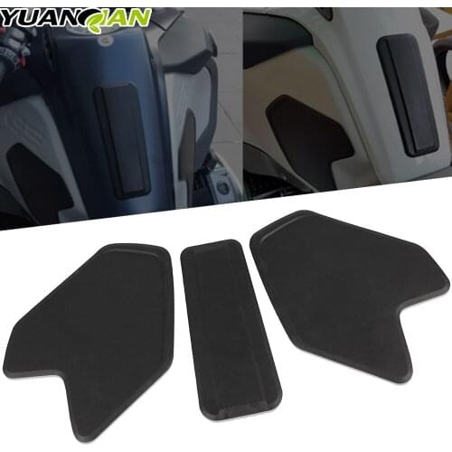 R1250GS R1200GS Motorcycle Side Gas Knee Grip Protector Anti Slip Sticker For BMW R1250 GS Adventure R1250 GS ADV 2019 2020 2021