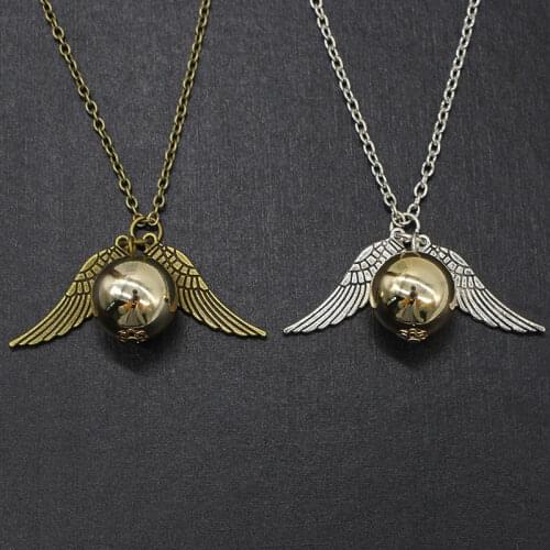 2021 New Originality French Style Alloy Golden Ball Necklace Pendant Movie Necklace for Woman Gift Jewelry Wholesale