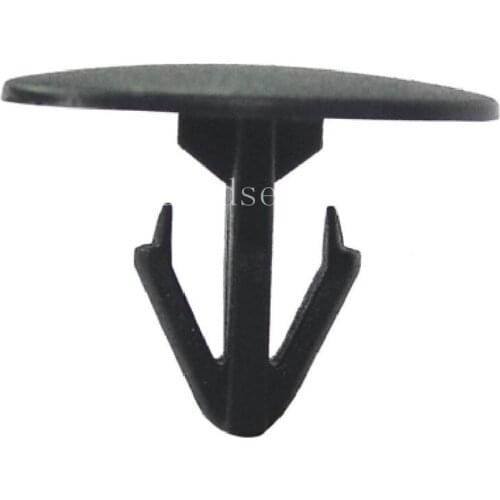 100PCS Free Shipping Side Trim Panel Retainer Clip For Toyota 90467-07096 4WD Truck 1989-On Auto Clips And Fasteners Car Plastic