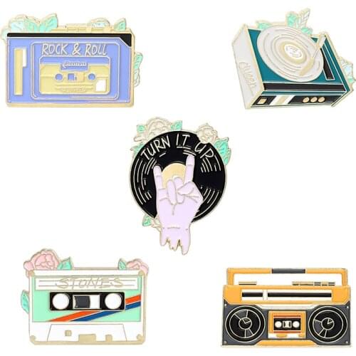 Punk Music Lovers Enamel Pins DJ Vinyl Record Player Brooches Clothes Badge Vintage Jewelry Gift for Friends Who Likes Music