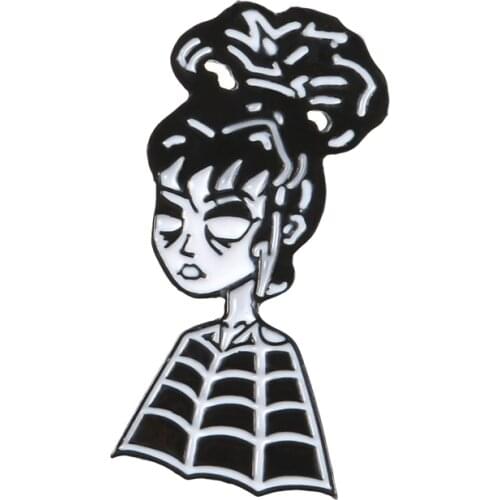 Beetlejuice Enamel Pin Lydia Deetz SandWorm Brooches Badges Cloth Backpack Bags Hats Leather jeckets Accessories