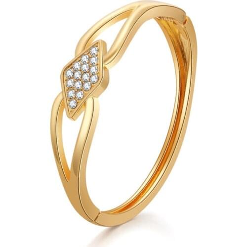 Fashion Gold Color Ctystal Jewelry For Women Rhombus Water Drop Shape Bracelet Cute Sweet Wind Hot Bangle Fine Jewelry