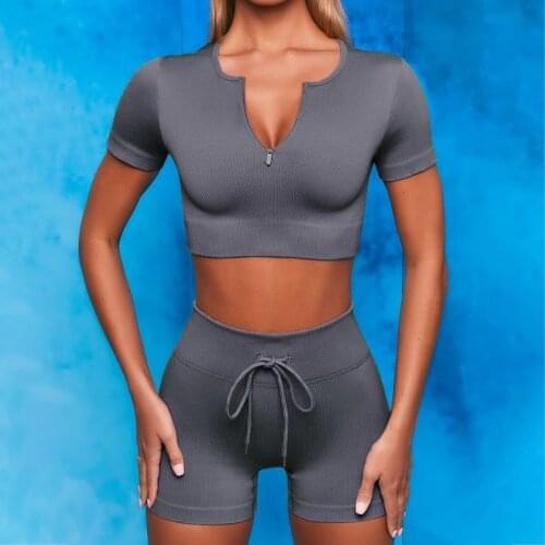 Summer Seamless Yoga Set Female Sports Suit Women Sportswear Knitted Chest Zipper Crop Top Shorts Set Ribbed Fitness Gym Sets