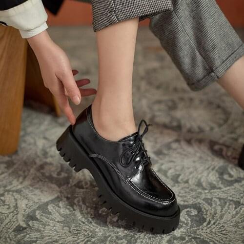 New Patent Leather Lace-Up Women Shoes Fashion Deep-mouth Platform Shoes Round Toe Thick Heel Handmade Shoes Woman Size 34-40