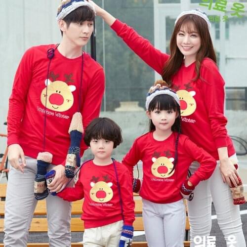 New parent-child autumn and winter wear head deer head embroidered cute cartoon red soft sweater three-piece family wear