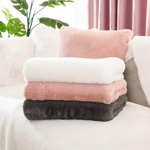 Modern European High-grade Luxury Thicken Plush Sofa Cover Solid Color Good Hand Feeling Sofa Towel Anti-slip Bay Window Mat