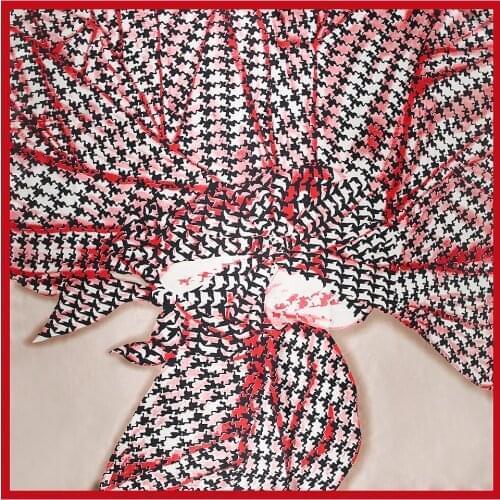 Luxury Brand Houndstooth Plaid Women 90x90cm Beach Towel Square Shawl Bandana for Head Large Hijab Silk Scarfs For Ladies Female