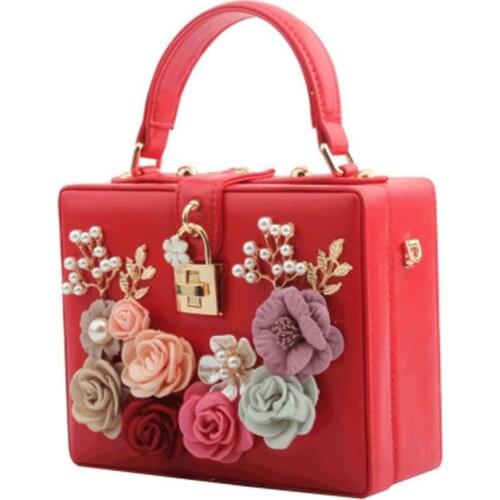 Japanese and Korean style new handbag small box bag diamond flower portable small square bag shoulder slung chain dinner bag