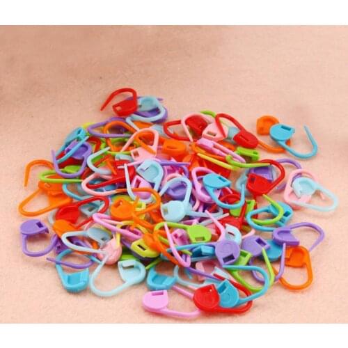 50PCS 2.2cm Safety Sewing Pins Knitting Crochet Locking Stitch Markers Holder Needle Clip Craft plastic safety pins for hajab