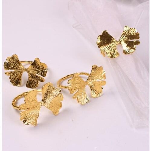 10pcs/lot New vintage maple leaf napkin buckle Red bronze leaf napkin ring Forest series wedding napkin ring