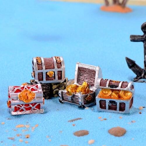 Mini Treasure Chest Box Antique Creative Fish Tank Aquarium Decoration Miniature Cashbox Jewelry Box Pirate Gold Coins Ornaments