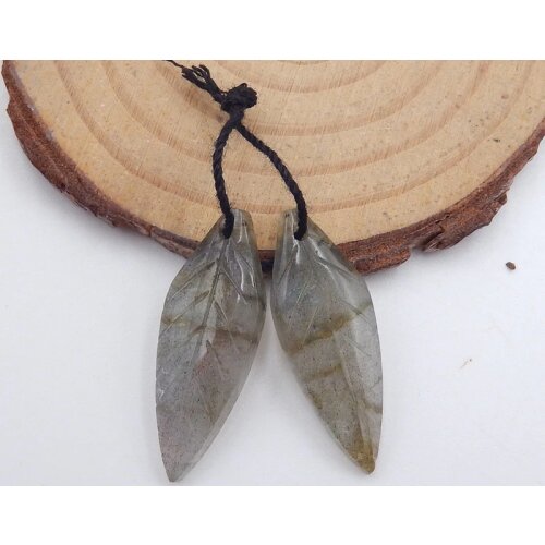 Natural Gemstone Hand Carved Leaves Labradorite fashion women Earrings30x10x4mm3.5g