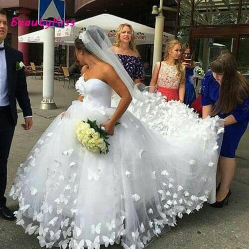 Vestido De Noiva Romantic Sweetheart White Wedding Dresses 2021 New Arrival Ball Gown Flower Butterfly Bridal Wedding Dress