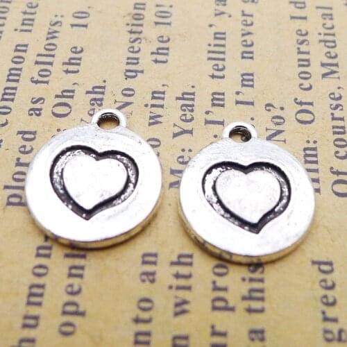 20pcs/Lot 12mm*14mm pendant Antique Silver Color Heart Pattern Disc Charms For Jewelry Making DIY