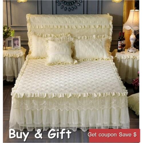 Free express shipping quilted lace bedspreads lace Princess sheets lace bedskirt quilted padded bed mattress cover warm bedcover