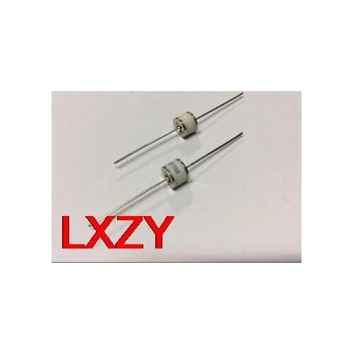 Free Shipping 20pcs/LOT Ceramic gas discharge tube fuse 2RH1400-8 mine under 2R1400 PIN-2 1400V single model Remarks