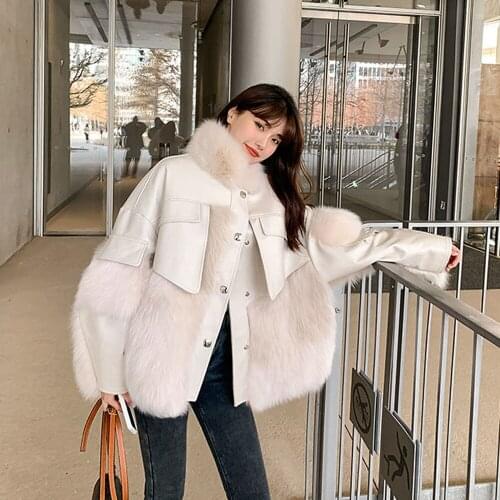 New Faux Fox Fur PU Leather Stitching Faux Fur Coat Womens Autumn Winter Clothes New Loose Was Thin Short Stand Collar Coat