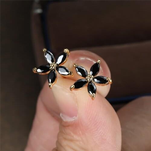 Cute Star Black Stone Flower Stud Earrings For Women Wedding Jewelry Vintage Gold/Black/Rose Gold/Silver Color Pentagram Earring