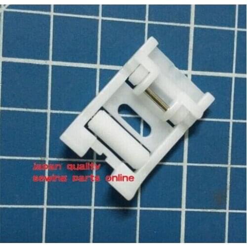 SEWING MACHINE Non slip ROLLER FOOT SNAP ON FOR BROTHER SINGER 7314PW