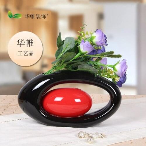 European modern creativity ceramic vase sculpture Abstract statue Floral arrangement hand-carved craft home decorations ornament