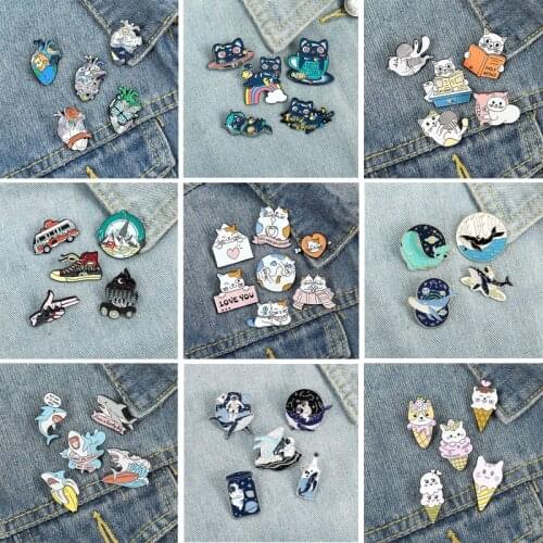 4/5 sets of cartoon animals whale cat reading book enamel brooch creative mountain peak Heart Astronaut Alloy Badge Pin Jewelry