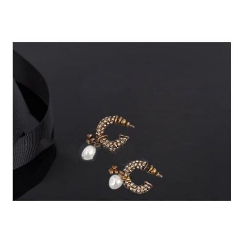 2020 Retro Classic Hanging Pearl Earrings Fashion Earring Jewelry Gift Women Party Valentines Day Gift New Year Gift Jewelry