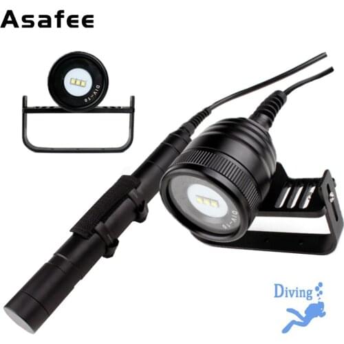 Diving torch 3000LM professional underwater torch light waterproof 200m diving canister light