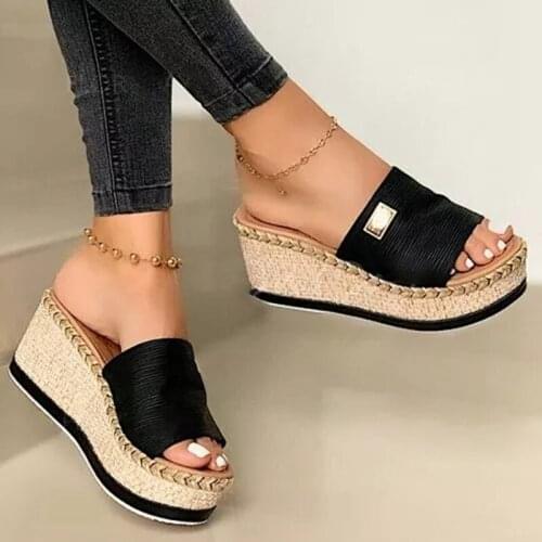 Size 35-43 Summer Platform Open Toe Slippers Fashion Wedges High Heels Shoes Ladies Outside Slides Basic Clog Flip Flop Sandals