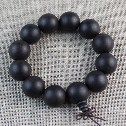 Buddhist Beads Bracelet Mens and Womens With a Mellow Fragrance