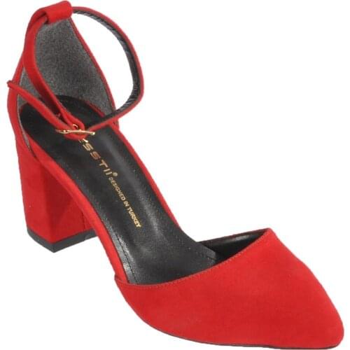 Esstii Suede Pumps
