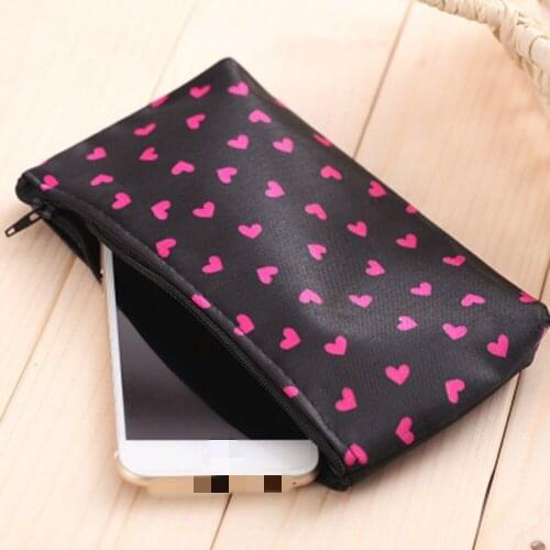 Travel Beautician Love Small Makeup Bag Heartwaterproof Small Makeup Bag Women Storage Package Case Bag Organizer