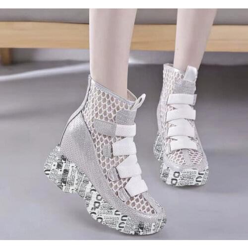 SONDR Women Boots PU Leather Platform Fashion Bandage Ankle Boots Zipper Female Femmes Bottes Non Slip Woman Shoes Autumn