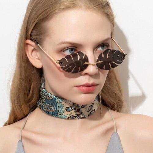 TEENYOUN Women Steampunk Vintage Sunglasses Leaf Trend Rimless Men Frameless Punk Fashion Sun Glasses Retro Small Eyeware Oculos