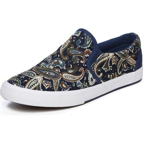 2021 spring and autumn new trend fashion all-match canvas shoes mens one-step low-top breathable flat patterned cloth shoes