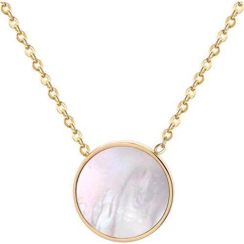 Size 1cm and 1.3cm Double-Sided Circle Black And White Shells Pendant Necklace For Women Titanium Steel Classic Jewelry Necklace