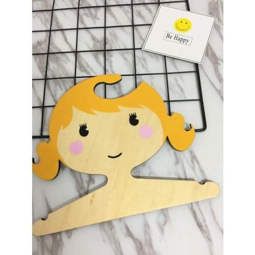 Children 's baby wooden camera hanger , doll racks, solid wood racks