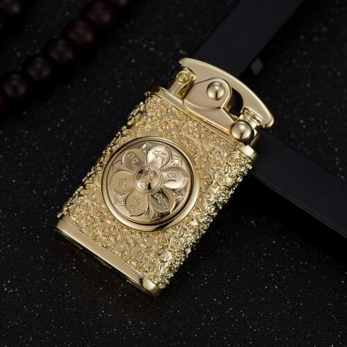 Rocker Arm Lighter Armor Six-character Mantra Creative Old-fashioned Kerosene Lighter High-end Gifts Smoking Accessories for Men