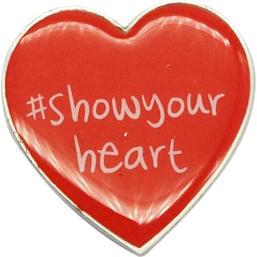 Custom Cheap Factory Red Heart LED Cute Badges Lapel Pin for Sale