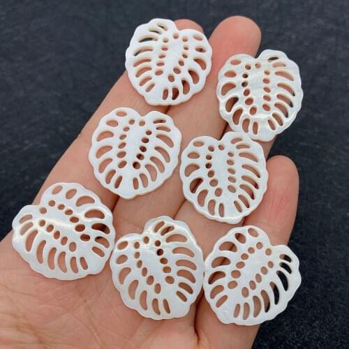 Wholesale Multicolor Leaf Shape Pendant Natural Shells for Jewelry Making DIY Handmade Accessories Beaded Decoration Fashion