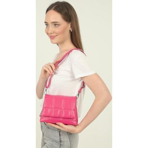 2021 New Season Quilted Womens Shoulder Bag Black White Red Beige Green Lilac Brown Daily use