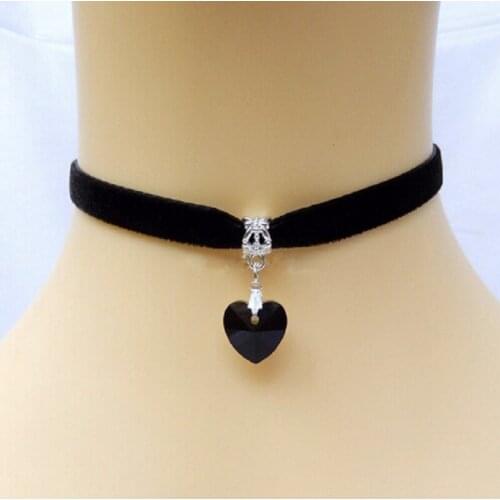 Unisex men women lover gothic velvet heart-shaped crystal necklace handmade necklace torque New Jewelry