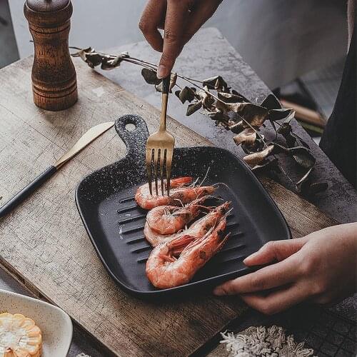 9-inch Japanese baking pan with single handle creative ceramic plate microwave breakfast plate baked rice plate home bakeware