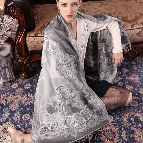 Kashmir Wool Scarf Nepalese Retro Shawl Hand Embroidery Cut Yarn Thin Gray Shawl