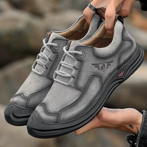 Mens shoes authentic 2019 spring and autumn comfortable high quality outdoor lightweight hiking shoes non-slip wear-resistant