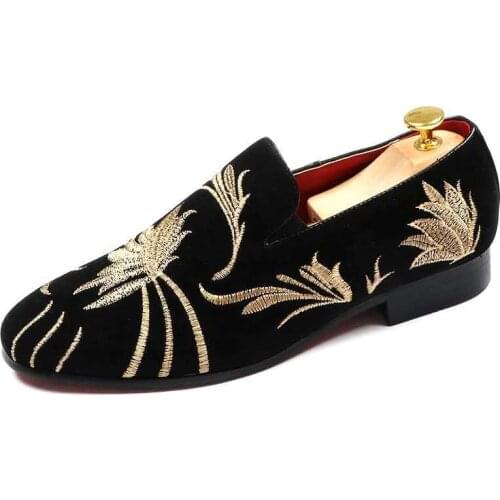 Mens Smoking Shoes Luxury Gold Embroidered Loafers Spring Autumn Male Slip-on Casual Shoes Plus Size 38-48 Drive Moccasin