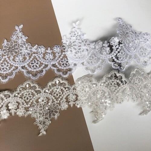 Delicate 1Yard Ivory/White Venise Venice Mesh Lace Trims Sequins Flower Applique Fabric Sewing Craft for Wedding Dec 13cm