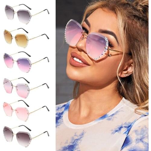 Fashion Girl Hot Sale High Quality Ladies Sunglasses Personality Big Frame Sunglasses Fashion Sunglasses For Dropshipping