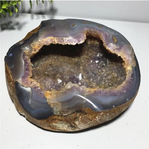 Natural Agate geode quartz crystal specimen Home furnishing decoration stone and crystal Reiki healing amethyst