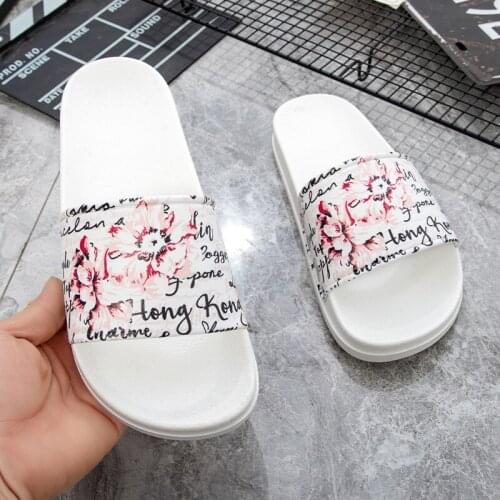 Slippers Women’s Summer Trend Fashion All-match Hong Kong Style Student Home Soft Bottom Casual Cute Slippers For Men And Women