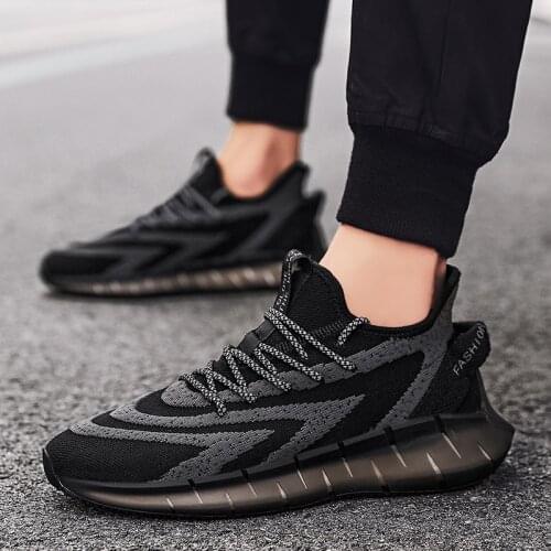 High walking sports running sneaker for Fashionable summer trainers man new men sneakers Sneaker leather fashion casual light